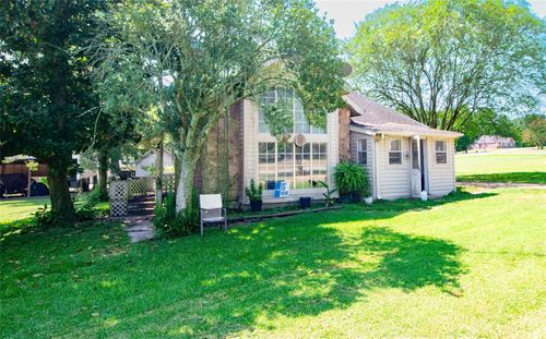 190 Lakeview Drive Loop, Coldspring, TX, 77331-5812 | Card Image