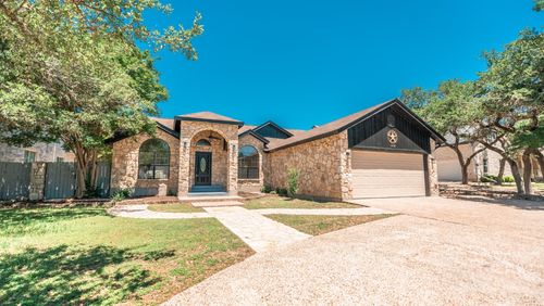 113 Augusta Dr, Wimberley, TX, 78676-2515 | Card Image