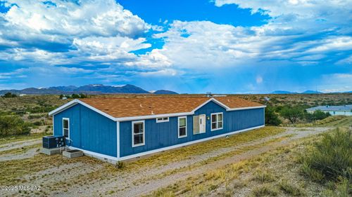 13555 S Bell Rd, Benson, AZ, 85602-7323 | Card Image