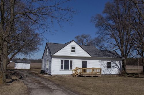 9680 W Us Highway 20, Angola, IN, 46703-9659 | Card Image