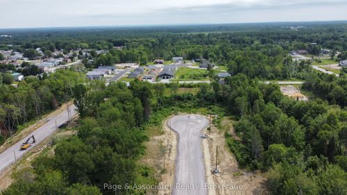 45 Brianne Court, West Nipissing, ON, P2B0C6 | Card Image