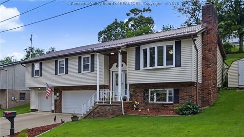 5007 Ann Lee Dr, Cross Lanes, WV, 25313-1663 | Card Image