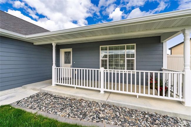 2945 W Copper Ridge Loop, House other with 3 bedrooms, 2 bathrooms and null parking in Billings MT | Image 5