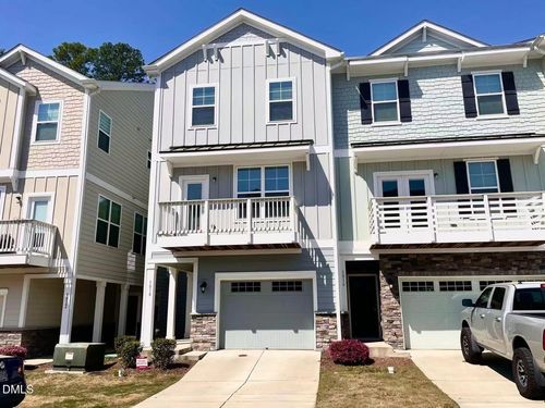 1018 Diamond Dove Ln, Apex, NC, 27502-2491 | Card Image