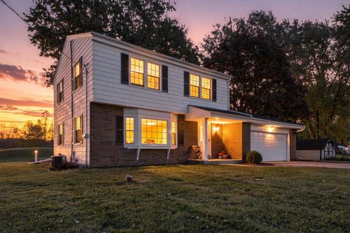 2684 Country Aire Drive, Jackson, WI, 53012 | Card Image