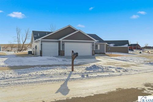 725 Northwood Dr, Janesville, MN, 56048-4418 | Card Image