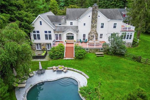27 Sunset Dr, Thornwood, NY, 10594-2005 | Card Image