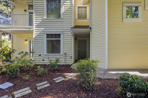 2-1-23202 58th Ave S, Kent, WA, 98032-6473 | Card Image
