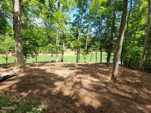 1450 Old Chisholm Trl, Dandridge, TN, 37725-5215 | Card Image