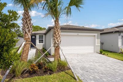 113 Holly Bank Avenue, House other with 3 bedrooms, 2 bathrooms and null parking in Nokomis FL | Image 1