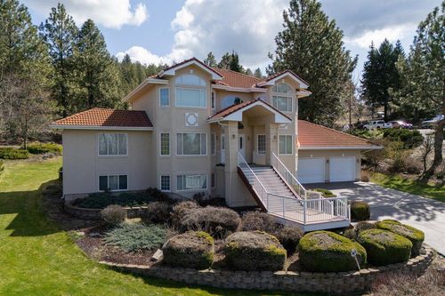 5915 S Dearborn Rd, Spokane, WA, 99223-1721 | Card Image