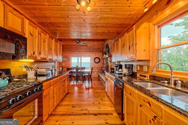 672 Screamer Dr, House other with 3 bedrooms, 3 bathrooms and null parking in Clayton GA | Image 40
