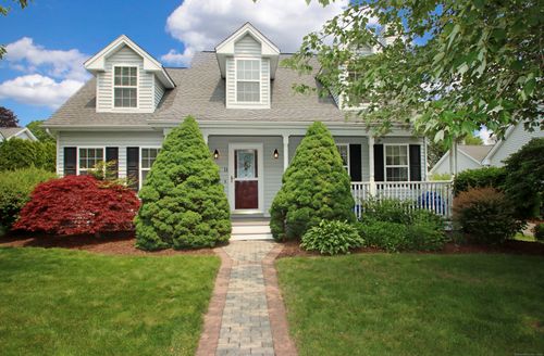 11-11 Bridle Trl, Trumbull, CT, 06611-3270 | Card Image