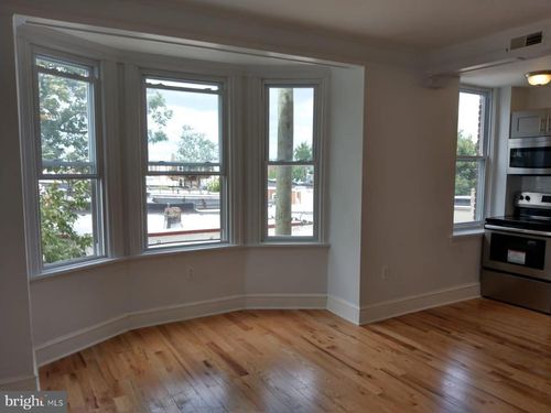 4d-5913 Chestnut St, PHILADELPHIA, PA, 19139-3136 | Card Image
