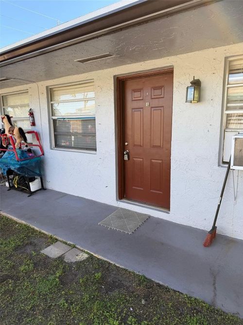 1810 Sw 44th Ave, Fort Lauderdale, FL, 33317-5753 | Card Image