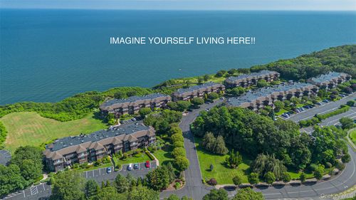 215 Fox Hill Dr, Baiting Hollow, NY, 11933 | Card Image