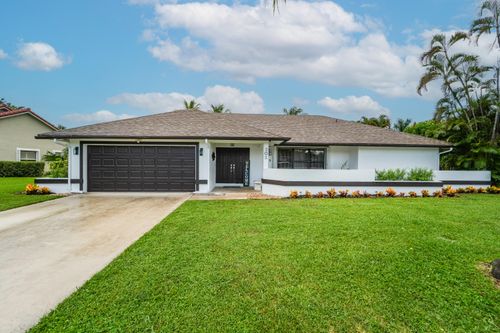 301 Knotty Wood Ln, Wellington, FL, 33414-7808 | Card Image