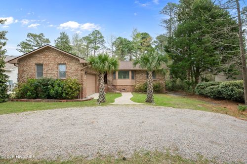 1003 Coral Reef Dr, New Bern, NC, 28560-7175 | Card Image