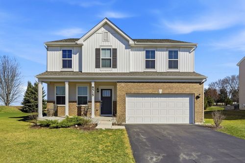 8515 Rosehall Dr, Joliet, IL, 60431-8555 | Card Image