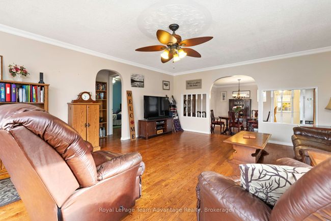 4 George St, House other with 3 bedrooms, 2 bathrooms and 6 parking in Parry Sound ON | Image 12