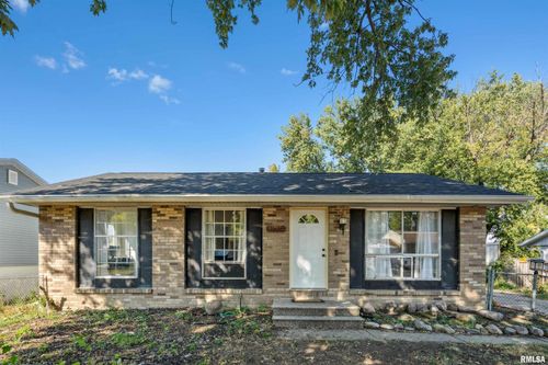 3530 W 29th St, Davenport, IA, 52804-1122 | Card Image