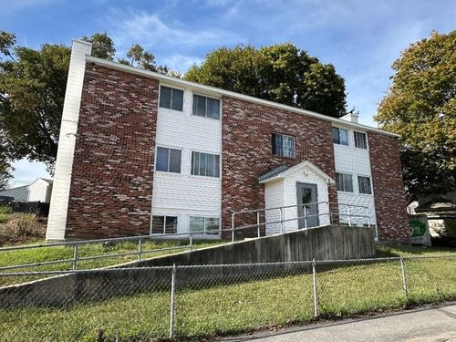 apt-2-5 Lenox St, Lowell, MA, 01852-4735 | Card Image