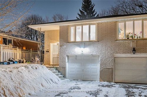 641A Silverbirch Rd, Waterloo, ON, N2L4R4 | Card Image