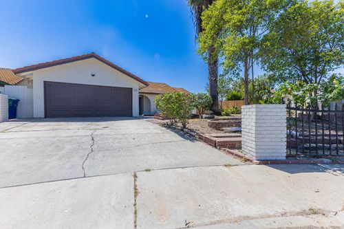 116 Leyva Ave, Firebaugh, CA, 93622-2148 | Card Image