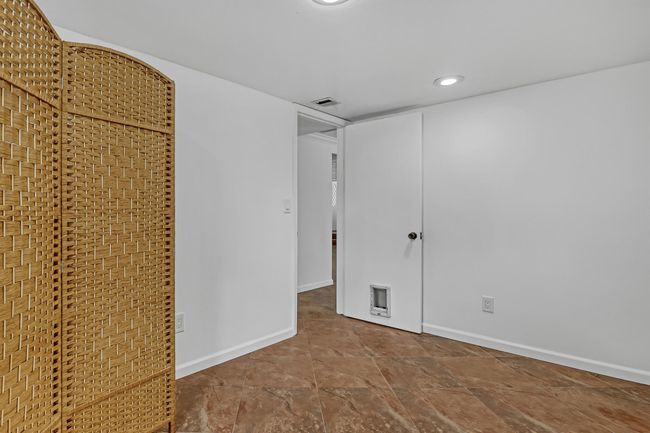852 Palo Verde Ct, House other with 5 bedrooms, 3 bathrooms and null parking in Haverhill FL | Image 40