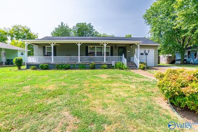 821 Giles Drive, House other with 3 bedrooms, 1 bathrooms and null parking in Huntsville AL | Image 1