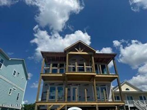 3206 E Beach Dr, Oak Island, NC, 28465-5845 | Card Image
