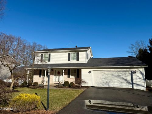 411 Ridge Ave, Altoona, PA, 16602-2941 | Card Image