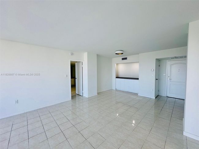 APT-1906 - 3675 N Country Club Dr, Condo with 2 bedrooms, 2 bathrooms and null parking in Aventura FL | Image 89