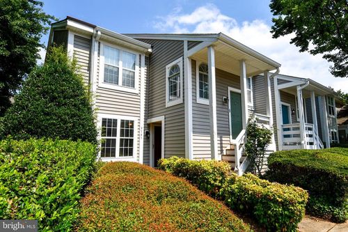 2797 Yarling Ct, FALLS CHURCH, VA, 22042-4463 | Card Image