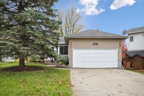 282 Highland Rd, Fergus, ON, N1M3N9 | Card Image