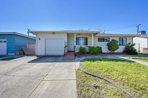 1808 Jamestown Dr, Sacramento, CA, 95815-4106 | Card Image