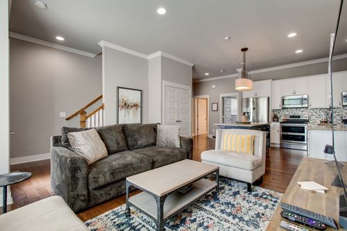 1439 11th Ave S, Nashville, TN, 37203-4925 | Card Image