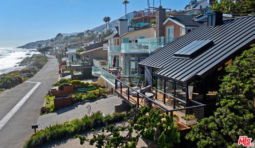 31649 Sea Level Dr, MALIBU, CA, 90265-2633 | Card Image