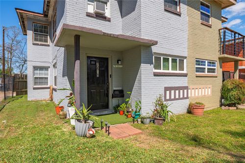 7431 Moline St, Houston, TX, 77087-4437 | Card Image