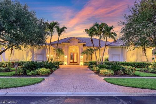 2046 Imperial Cir, NAPLES, FL, 34110-1089 | Card Image
