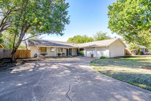 4621 Fawn Dr, Fort Worth, TX, 76132-2305 | Card Image