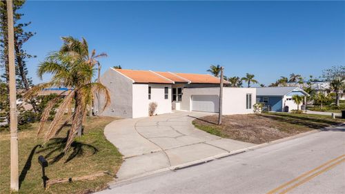 809 59th Avenue, St Pete Beach, FL, 33706 | Card Image