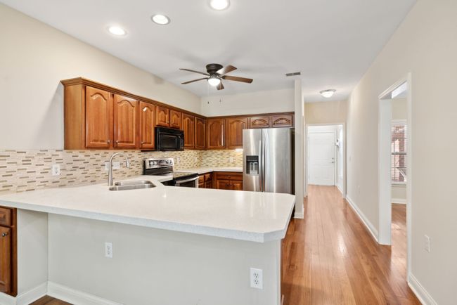 232 Wrennewood Ln, Condo with 2 bedrooms, 2 bathrooms and 2 parking in Franklin TN | Image 27