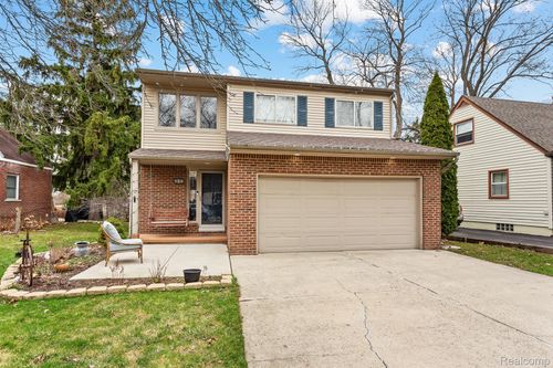 150 Exmoor Rd, Waterford, MI, 48328-3412 | Card Image