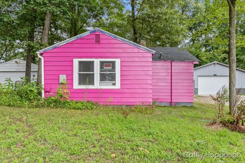 2824 Morton Ave, Orleans, MI, 48865-9114 | Card Image