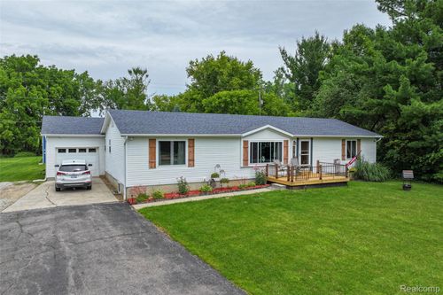 1336 W Hurd Rd, Clio, MI, 48420-1817 | Card Image