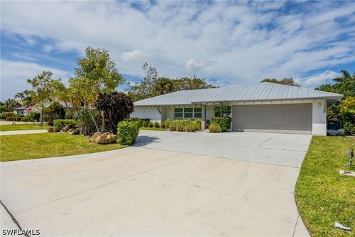 409 Cypress Way, NAPLES, FL, 34110-1107 | Card Image