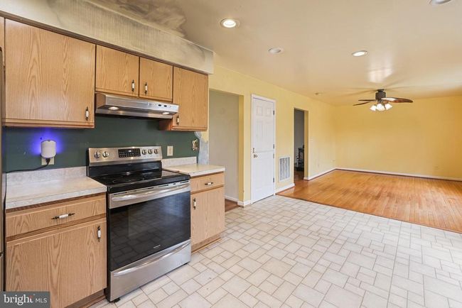 5511 Riverbend Ln, House other with 3 bedrooms, 3 bathrooms and null parking in Reva VA | Image 18
