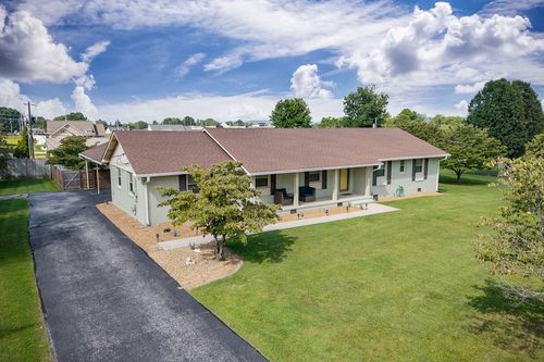 1520 Randy Dr, Cookeville, TN, 38501-3022 | Card Image