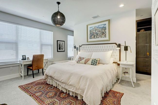 4709 Unity Cir, Condo with 3 bedrooms, 4 bathrooms and 2 parking in Austin TX | Image 7